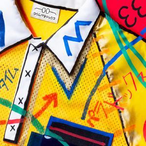 男生用鸡巴戳进女生屁股里面
